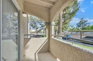 Photo #5: 2737190 Listing 