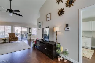 Photo #6: 2737195 Listing 