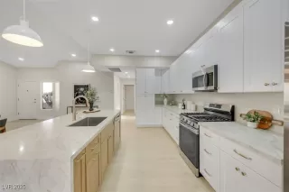 Photo #5: 2737199 Listing 