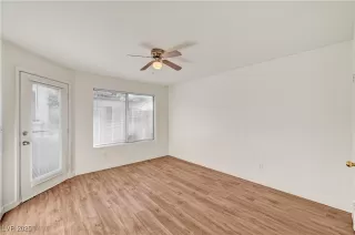 Photo #5: 2737229 Listing 