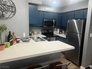 Photo #6: 2737236 Listing 