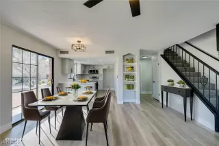 Photo #5: 2737258 Listing 