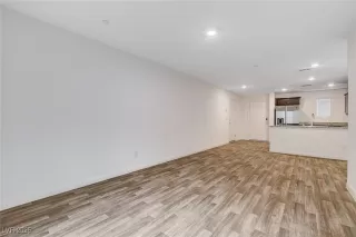 Photo #6: 2737261 Listing 