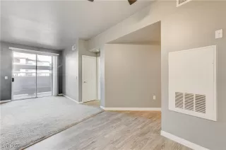 Photo #6: 2737302 Listing 