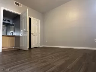 Photo #4: 2737311 Listing 