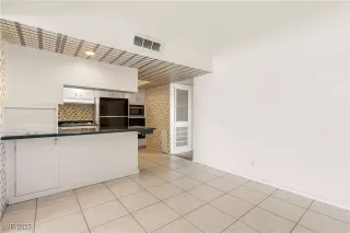 Photo #6: 2737380 Listing 