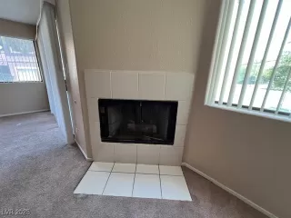 Photo #2: 2737398 Listing