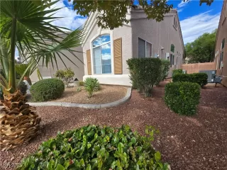 Photo #2: 2737410 Listing 