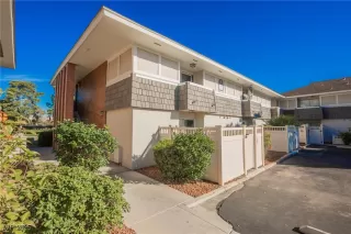 Photo #2: 2737496 Listing 