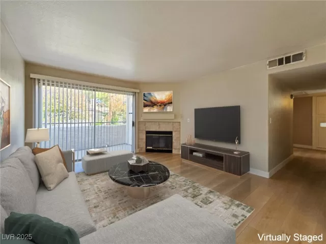 MLS: 2737505 Condo For Sale