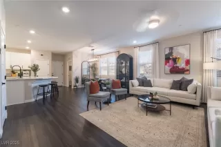 Photo #4: 2737552 Listing 