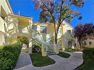 Photo #5: 2737598 Listing 