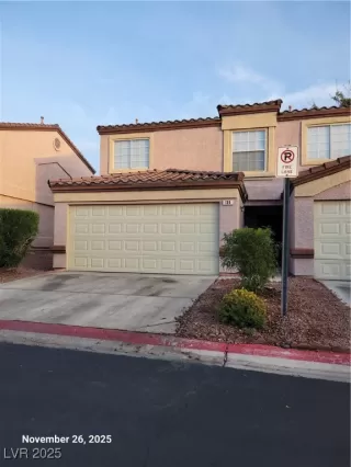 Photo #3: 2737658 Listing 