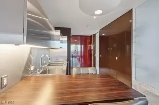 Photo #6: 2737685 Listing 