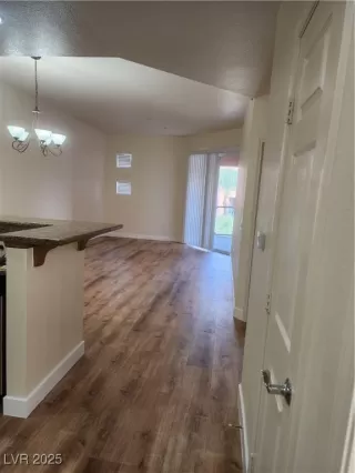 Photo #3: 2737700 Listing 