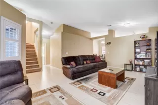 Photo #5: 2737730 Listing