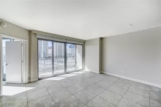 Photo #5: 2737742 Listing