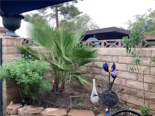 Photo #6: 2737762 Listing 