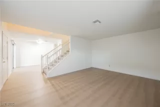 Photo #2: 2737784 Listing 