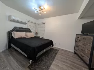 Photo #2: 2737794 Listing 