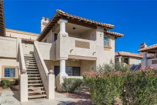 More Details about MLS # 2737801 : 1423 SANTA MARGARITA STREET D