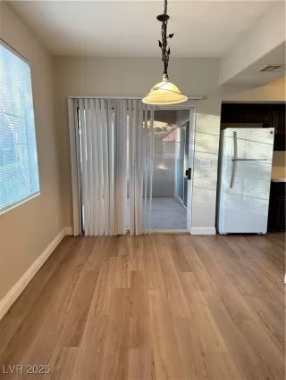 Photo #5: 2737902 Listing 