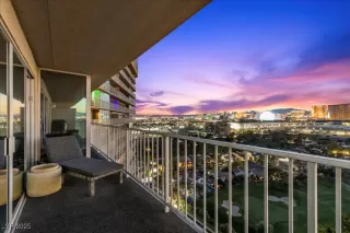 Photo #2: 2737941 Listing 