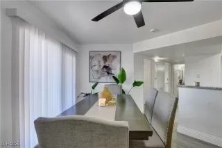 Photo #5: 2737970 Listing