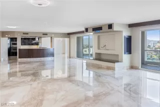 Photo #1: 2737973 Listing