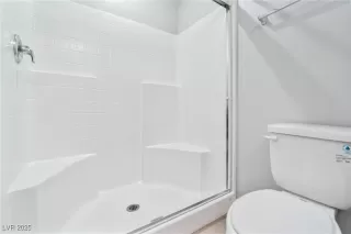 Photo #3: 2738019 Listing 