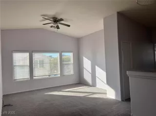 Photo #1: 2738024 Listing 