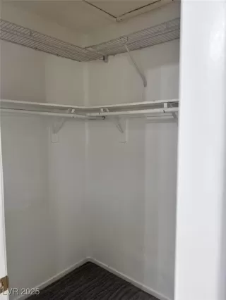 Photo #6: 2738024 Listing 