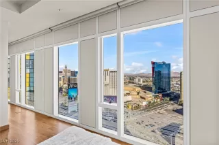 Photo #6: 2738038 Listing