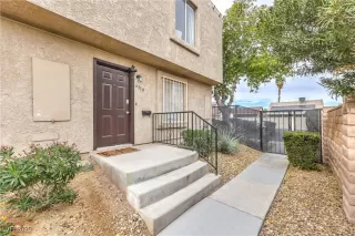 Photo #1: 2738064 Listing 