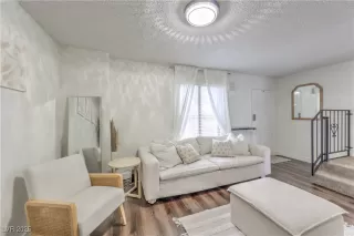 Photo #5: 2738064 Listing 