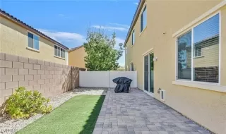 Photo #3: 2738131 Listing 