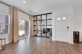 Photo #2: 2738172 Listing 