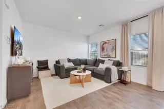 Photo #4: 2738172 Listing 