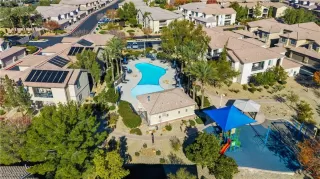 Photo #5: 2738207 Listing