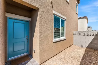 Photo #1: 2738246 Listing 