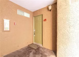 Photo #4: 2738270 Listing 