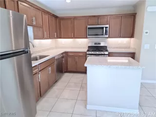 Photo #6: 2738290 Listing 