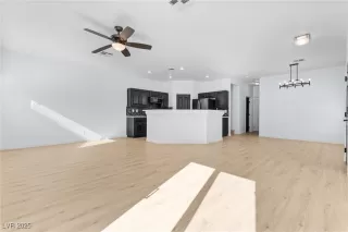 Photo #3: 2738346 Listing 