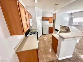 Photo #6: 2738372 Listing 