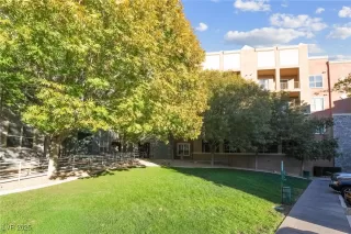 Photo #1: 2738373 Listing