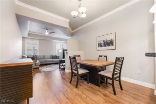 Photo #5: 2738373 Listing