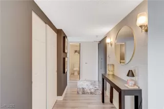 Photo #1: 2738384 Listing 