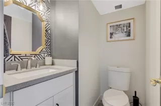 Photo #3: 2738384 Listing 