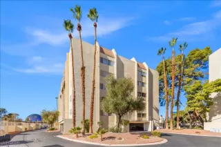 Photo #1: 2738394 Listing 