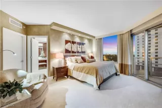 Photo #2: 2738416 Listing 